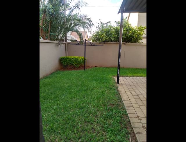 3 bed property to rent in TERENURE